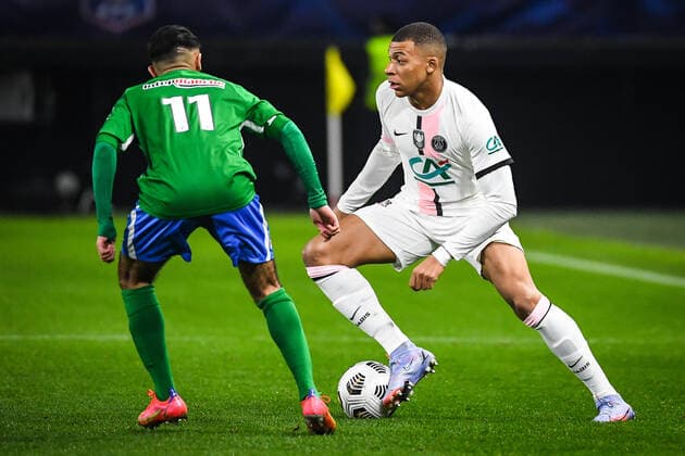 Fußball, Coupe de France, FC Feignies-Aulnoye - Paris St. Germain