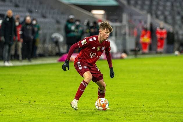 Fußball, FC Bayern München - Borussia Mönchengladbach, Paul Wanner ist jüngster Bundesliga-Spieler