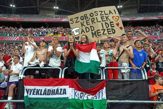 Fußball, Nations League, England - Ungarn, Trotz Zuschauerverbot ist das Stadion gut gefüllt