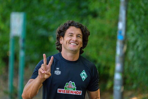 Fußball, Nelson Valdez verlässt Werder Bremen II und wird Trainer beim Club Libertad, Archivbilder