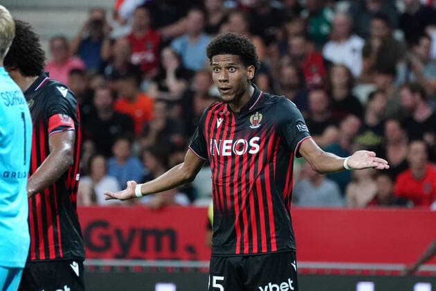 Fußball, OGC Nizza, Jean-Clair Todibo sieht schnellste Rote Karte der Ligue 1 - Archivbilder