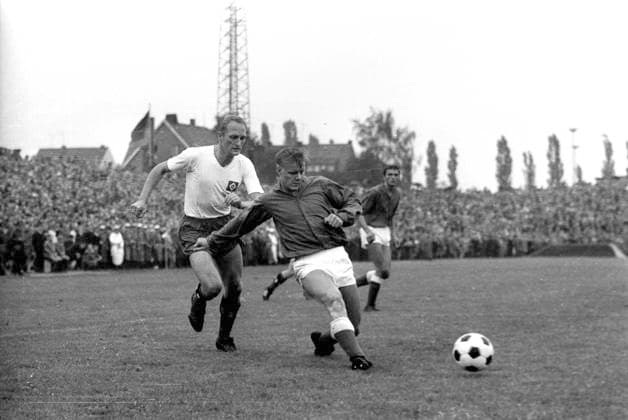 Erster Spieltag der Fußball-Bundesliga, 60. Jahrestag am 24. August