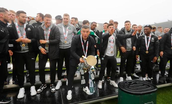 Fußball, England, Plymouth Argyle feiert Aufstieg
