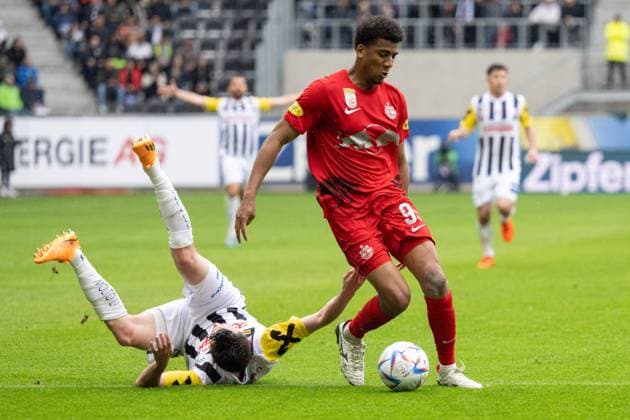 Fußball, Bernardo kehrt in die Bundesliga zurück und wechselt zum VFL Bochum, Archivbilder
