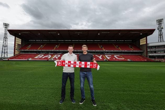 Fußball, England, FC Barnsley, Präsentation Trainer Neill Collins und Jon Stead