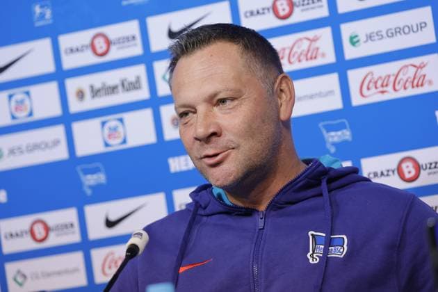 Fußball, 2. BL, Hertha BSC Pressekonferenz