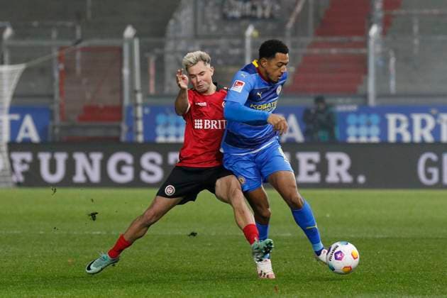 Fußball, 2. BL, SV Wehen Wiesbaden - Eintracht Braunschweig