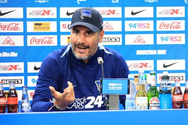 Fußball, 2. BL, Hertha BSC Pressekonferenz