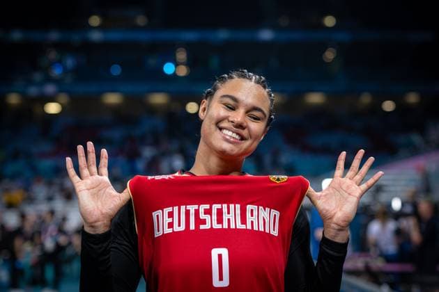 Basketball, Satou Sabally verpasst verletzungsbedingt Heim-WM, Archivbilder