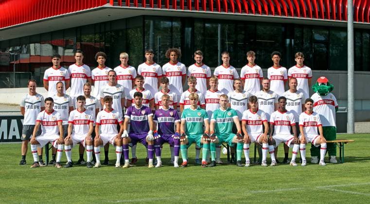 Fußball, VfB Stuttgart U19, DFB-Nachwuchsliga, Media Day, Porträttermin 2024 2025