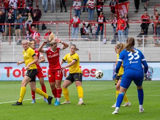 Fußball, Frauen, 2. BL, 1. FC Union Berlin - SV 67 Weinberg