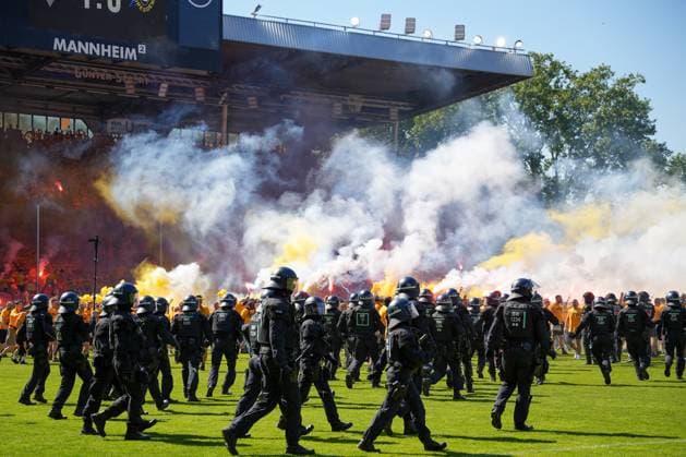 Fußball, 2. BL, SG Dynamo Dresden muss 100.000 Euro Strafe an DFB bezahlen - Archivbilder