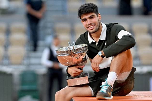 Tennis, Carlos Alcaraz sagt French Open ab, Archivbilder