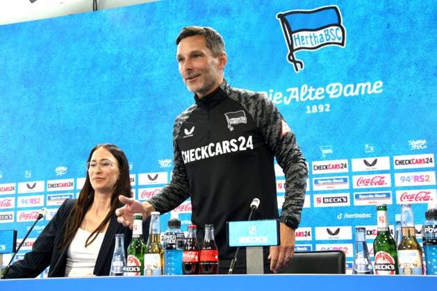 Fußball, 2. BL, Hertha BSC, Pressekonferenz