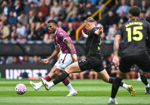 Fußball, England, FC Burnley - AFC Sunderland