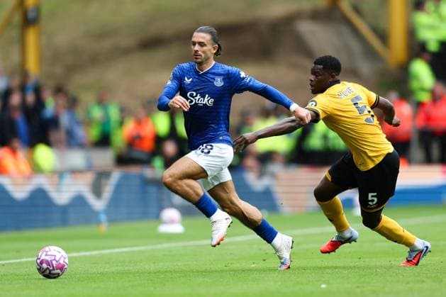 Fußball, England, Wolverhampton Wanderers - FC Everton