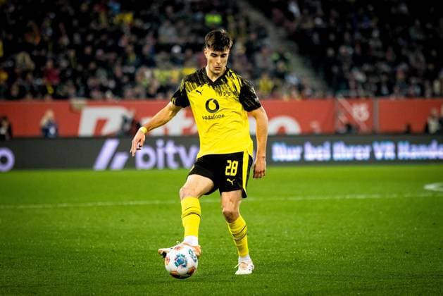 Fußball, 1. BL, Borussia Dortmund, Aaron Anselmino kehrt vorzeitig zum FC Chelsea zurück - Archiv