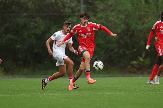 Fußball, 1. BL, 1. FC Köln verpflichtet Gil Neves, Archivbilder