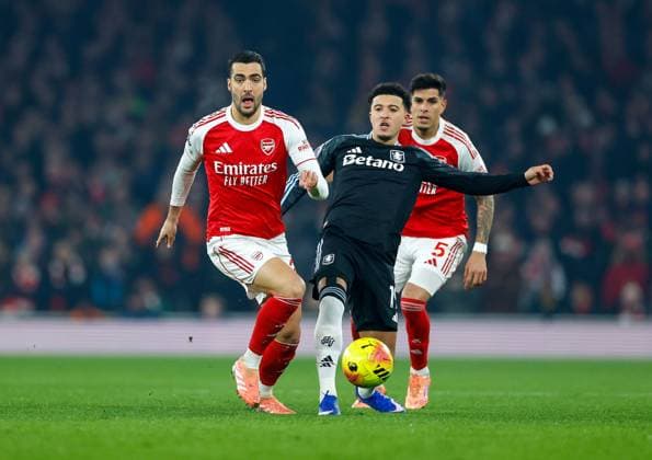 Fußball, England, FC Arsenal - Aston Villa