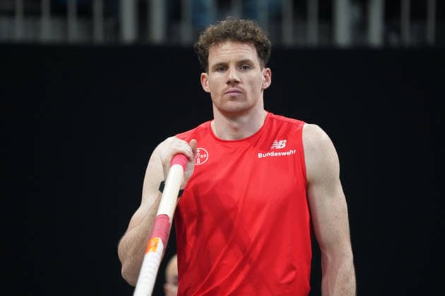 Leichtathletik, Stabhochspringer Torben Blech nach Sturz neben die Matte schwer verletzt - Archiv