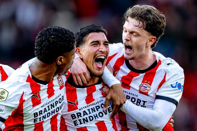 Fußball, Eredivisie, PSV Eindhoven holt früheste Meisterschaft in den Niederlanden, Archivbilder
