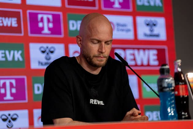 Fußball, 1. BL, 1. FC Köln, Pressekonferenz