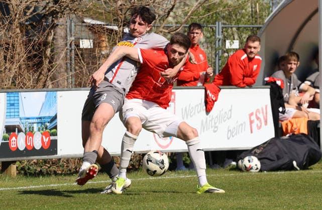 Fußball, Bayernliga, FSV Stadeln - SSV Jahn Regensburg II