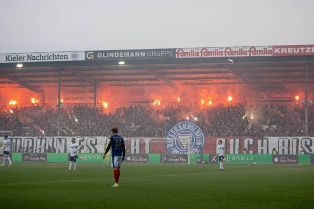 Fußball, 2. BL, Holstein Kiel - 1. FC Kaiserslautern