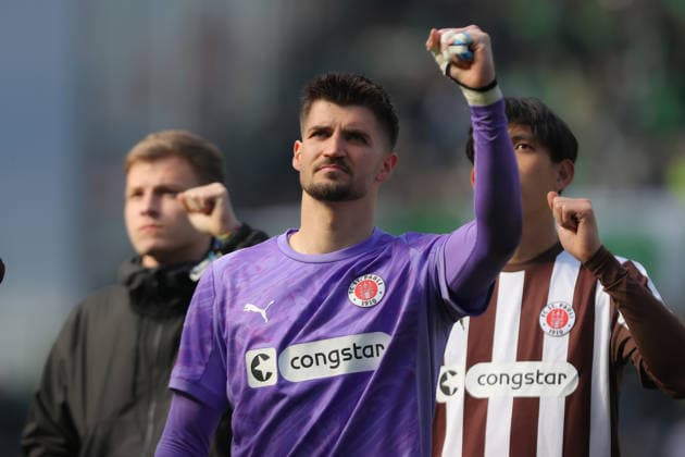 Fußball, FC St. Pauli, Torwart Nikola Vasilj wird den Verein verlassen - Archivbilder