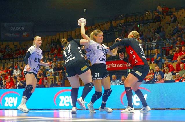 Handball, Frauen, HBL, Playoffs, BSV Sachsen Zwickau - VfL Oldenburg