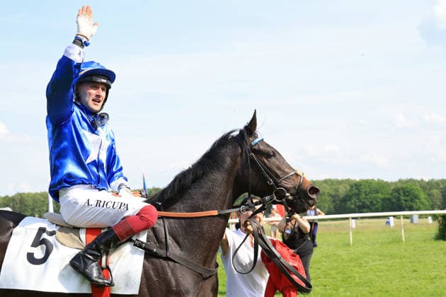 Pferdesport, Galopp, Renntag in Hoppegarten