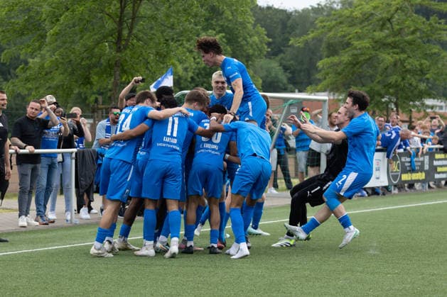 Fußball, Oberliga Westfalen, Türkspor Dortmund - Westfalia Rhynern