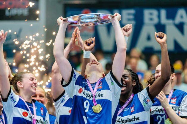 Handball, Frauen, HSG Blomberg-Lippe erstmals Deutsche Meister