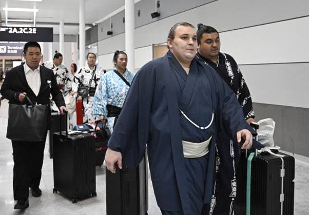 Sumo, Turnier in Paris