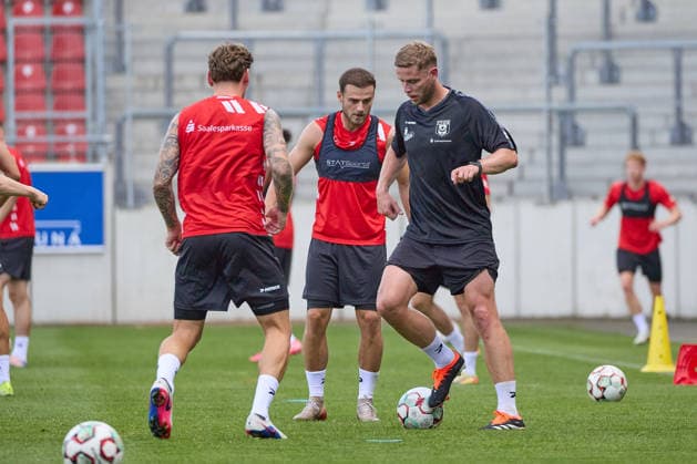 Fußball, RL Nordost, Hallescher FC, Trainingsauftakt