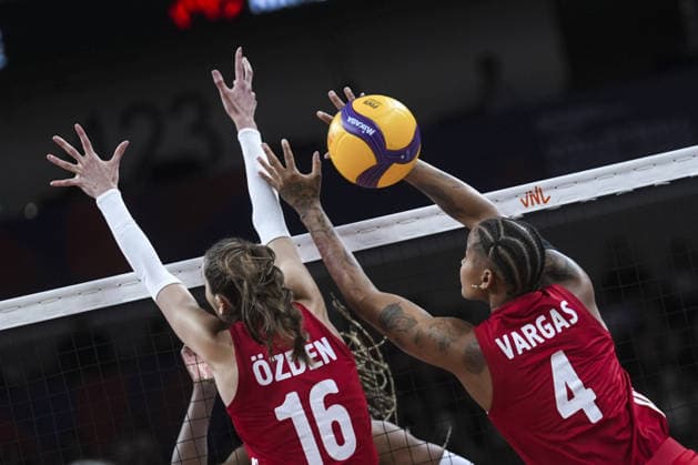Volleyball, Frauen, Nations League, Türkei - Frankreich