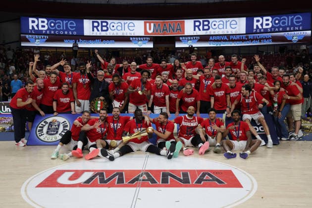 Basketball, Italien, Emporio Armani Milano feiert Meisterschaft nach Finalsieg gegen Venezia