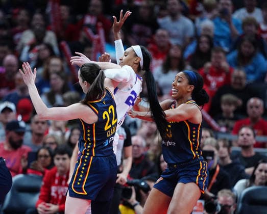 Basketball, WNBA, Indiana Fever - Phoenix Mercury