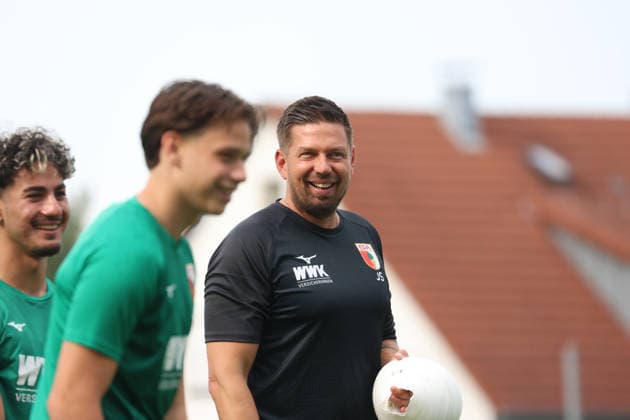 Fußball, RL Bayern, FC Augsburg II, Training