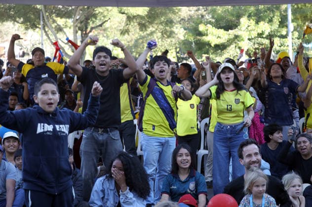 Fußball, FIFA WM 2026, Ecuador - Deutschland, Public Viewing in Cuenca