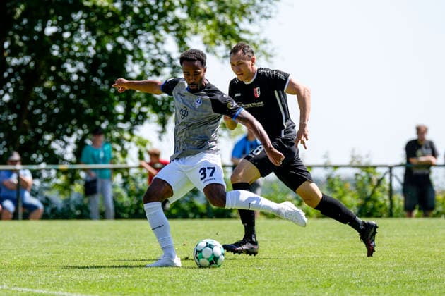 Fußball, Testspiel, SV Moosbrunn - Waldhof Mannheim