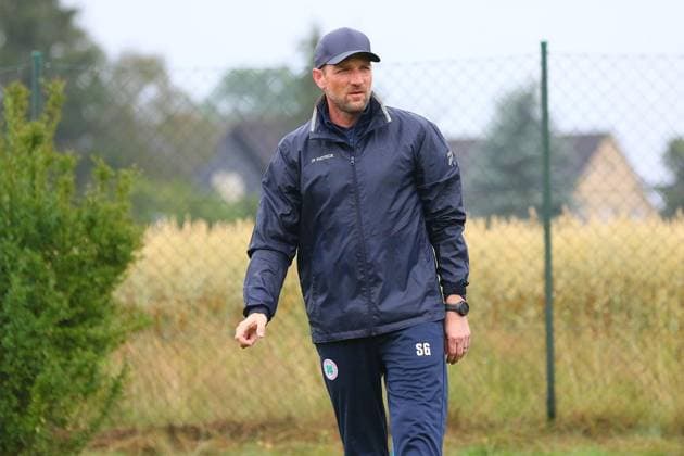 Fußball, RL West, Rot-Weiß Oberhausen, Trainingslager in Wesendorf