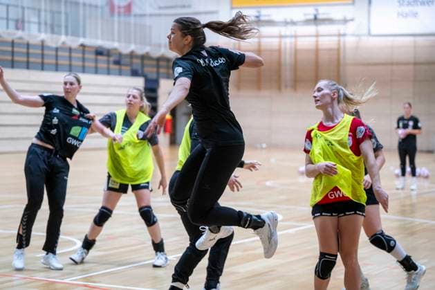 Handball, Frauen, HBF, SV Union Halle-Neustadt, Training