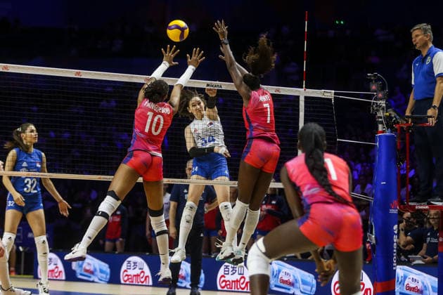 Volleyball, Frauen, Nations League, Serbien - Frankreich