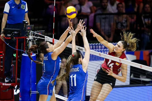 Volleyball, Frauen, Nations League, Serbien - Deutschland