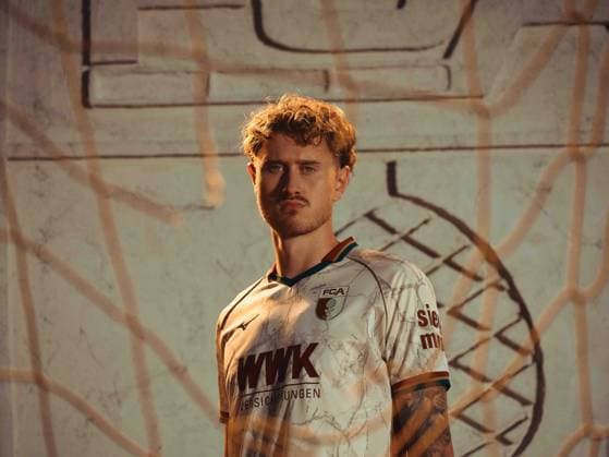 Fußball, 1. BL, FC Augsburg präsentiert das Heimtrikot