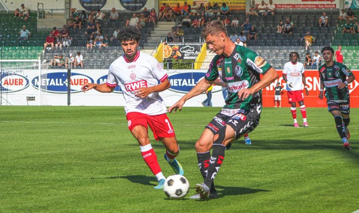 Fußball, Testspiel, SV Oberbank Ried - Rot-Weiss Essen