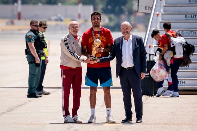 Fußball, FIFA WM 2026, Weltmeister Spanien landet in Madrid