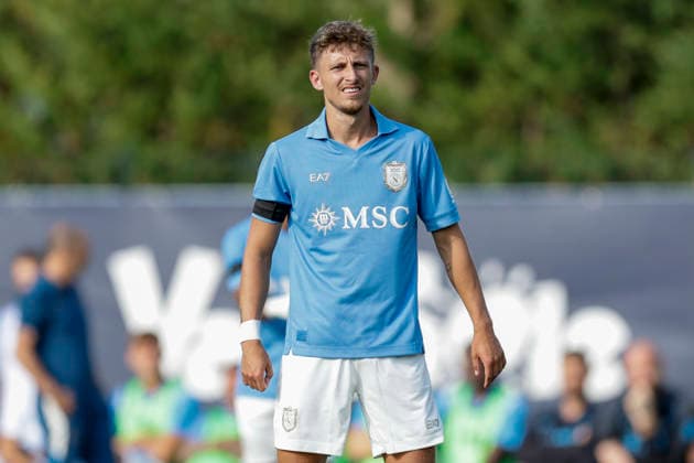 Fußball, Jesper Lindström steht wohl vor Wechsel zum FC Schalke 04, Archivbilder
