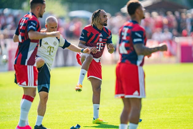 Fußball, 1. BL, FC Bayern München, Trainingscamp in Rottach-Egern